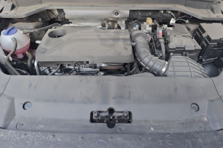 Used Chery Tiggo 8 L 2025 Model 2.0T Two-Wheel Drive Changhong Edition—5 Seaters Engine Bay