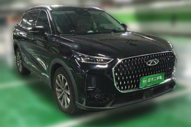 Used Chery Tiggo 8 L 2025 Model 2.0T Two-Wheel Drive Changhong Edition—5 Seaters Front Right 45 Deg