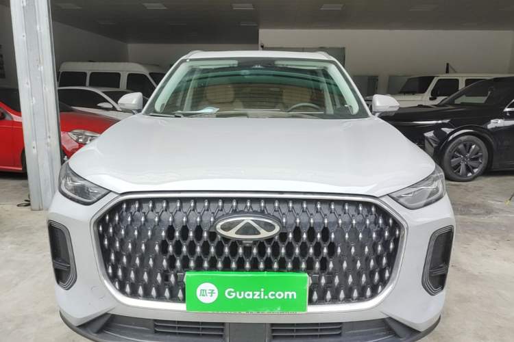 Used Chery Tiggo 8 L 2025 Model 2.0T Two-Wheel Drive Changhong Edition—7 Seaters Front