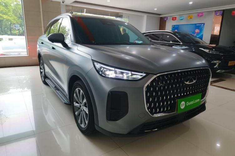 Used Chery Tiggo 8 L 2025 Model 2.0T Two-Wheel Drive Changhong Edition—7 Seaters Front Right 45 Deg