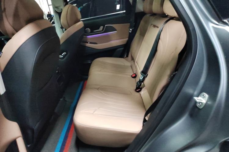Used Chery Tiggo 8 L 2025 Model 2.0T Two-Wheel Drive Changhong Edition—5 Seaters Left Rear Seat