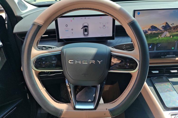 Used Chery Tiggo 8 L 2025 Model 2.0T Two-Wheel Drive Changhong Edition—5 Seaters Steering Wheel