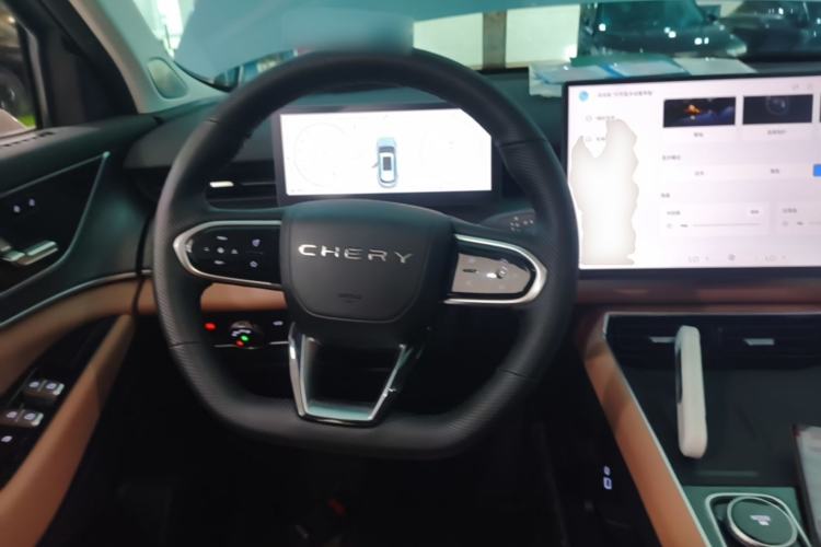 Used Chery Tiggo 8 L 2025 Model 2.0T Two-Wheel Drive Changhong Edition—7 Seaters Steering Wheel