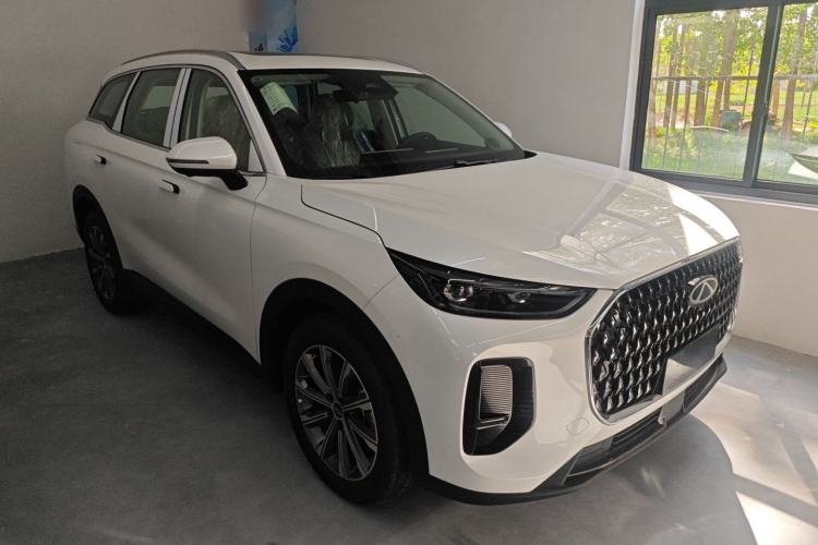 Used Chery Tiggo 8 L 2025 Model 2.0T Two-Wheel Drive Changhong Edition—5 Seaters Exterior 1