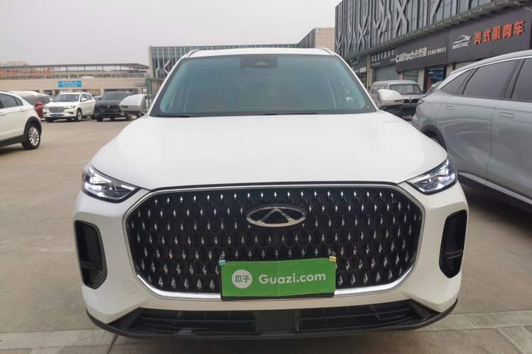 Used Chery Tiggo 8 L 2025 Model 2.0T Two-Wheel Drive Changhong Edition—5 Seaters Front