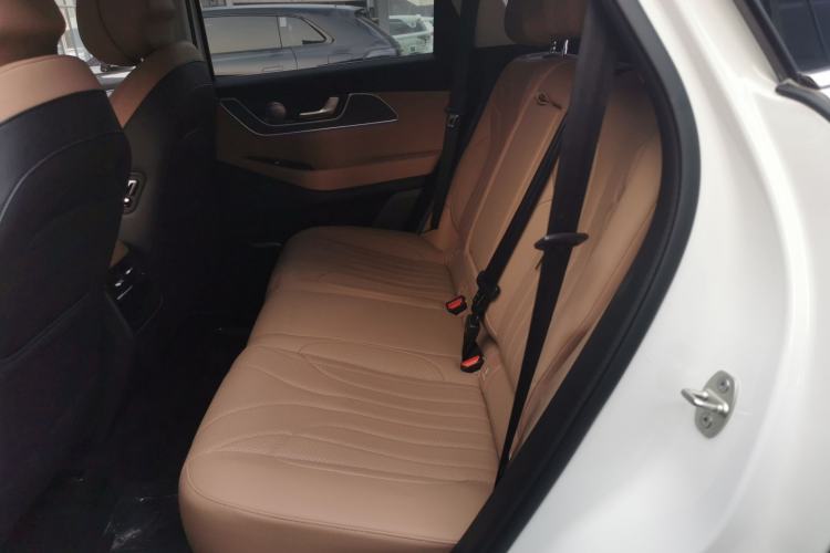 Used Chery Tiggo 8 L 2025 Model 2.0T Two-Wheel Drive Changhong Edition—5 Seaters Left Rear Seat