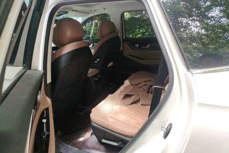 Used Chery Tiggo 8 L 2025 Model 2.0T Two-Wheel Drive Changhong Edition—7 Seaters Left Rear Seat
