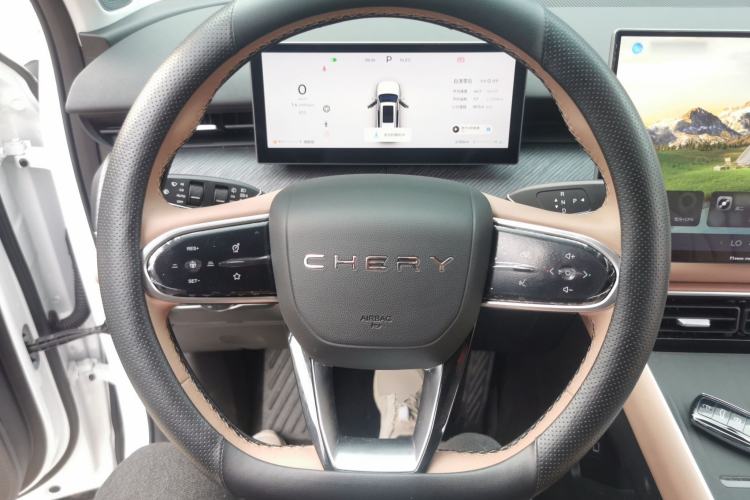 Used Chery Tiggo 8 L 2025 Model 2.0T Two-Wheel Drive Changhong Edition—5 Seaters Steering Wheel