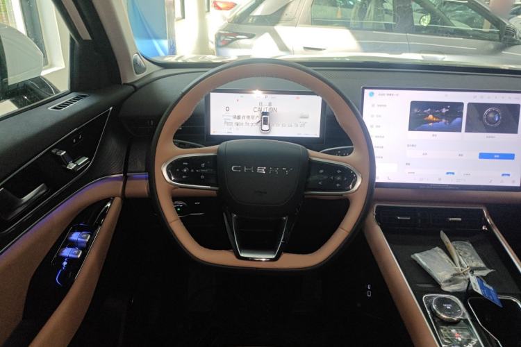 Used Chery Tiggo 8 L 2025 Model 2.0T Two-Wheel Drive Changhong Edition—5 Seaters Steering Wheel