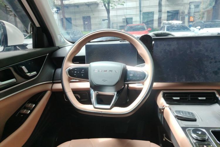 Used Chery Tiggo 8 L 2025 Model 2.0T Two-Wheel Drive Changhong Edition—7 Seaters Steering Wheel