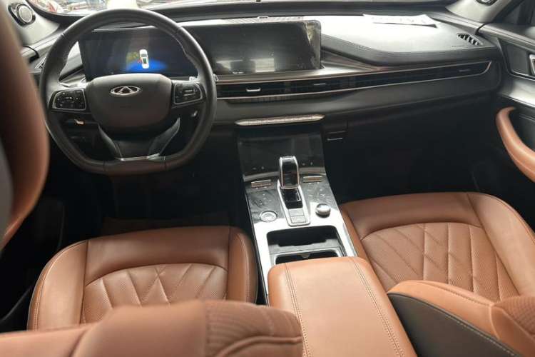 Used Chery Tiggo 8 PLUS 2021 290TGDI DCT Luxury Edition Interior 1