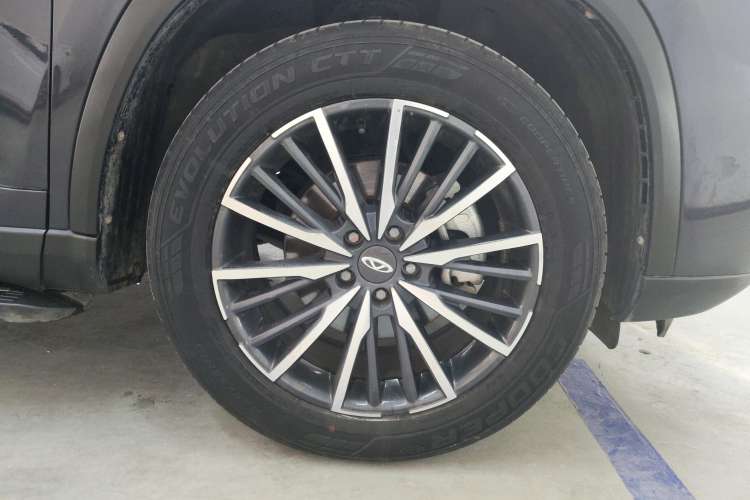 Used Chery Tiggo 8 PLUS 2022 290TGDI DCT Luxury Edition+ Left Front Wheel Hub