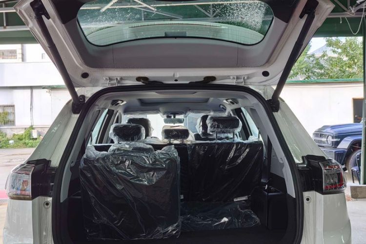 Used Chery Tiggo 8 PLUS 2023 290TGDI DCT New Enjoyment Edition Interior 2