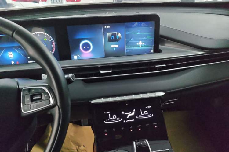 Used Chery Tiggo 8 PLUS 2021 290TGDI DCT Haoting Edition Audio And AC Panel