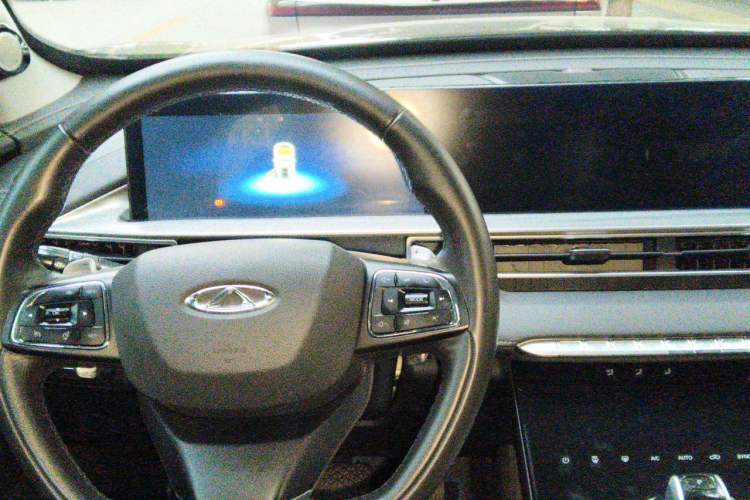 Used Chery Tiggo 8 PLUS 2021 290TGDI DCT Haoting Edition Center Console