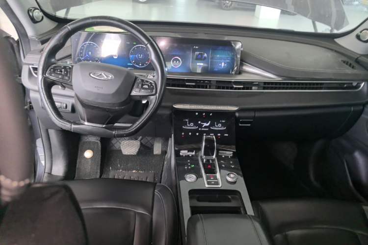Used Chery Tiggo 8 PLUS 2021 290TGDI DCT Haoting Edition Center Console