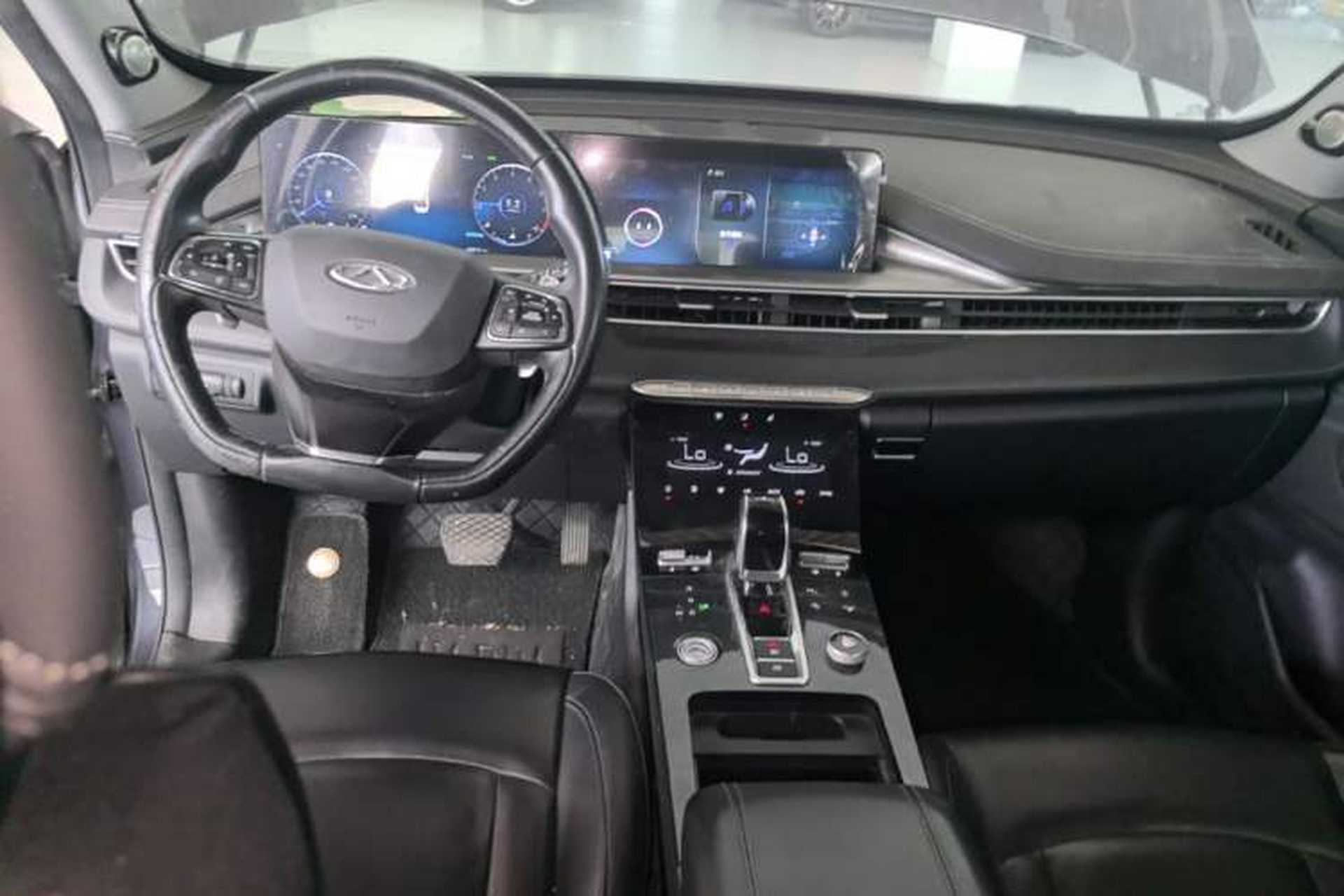 Used Chery Tiggo 8 PLUS 2021 290TGDI DCT Haoting Edition Center Console