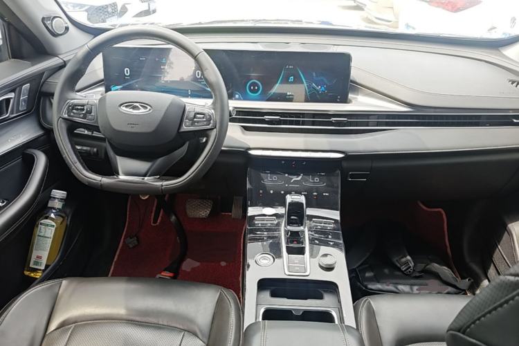 Used Chery Tiggo 8 PLUS 2021 290TGDI DCT Haoting Edition Center Console