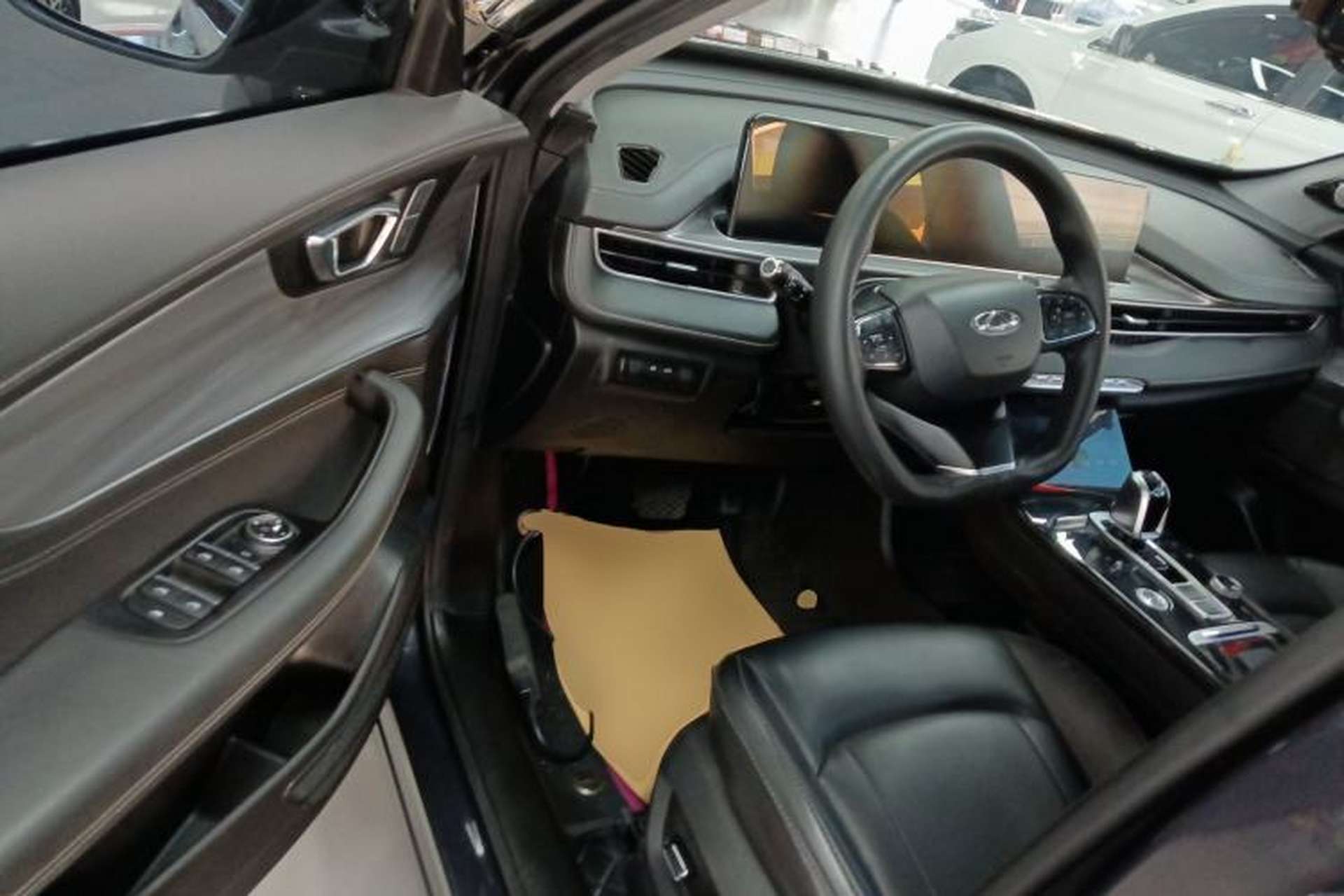 Used Chery Tiggo 8 PLUS 2021 290TGDI DCT Haoting Edition Driver Seat