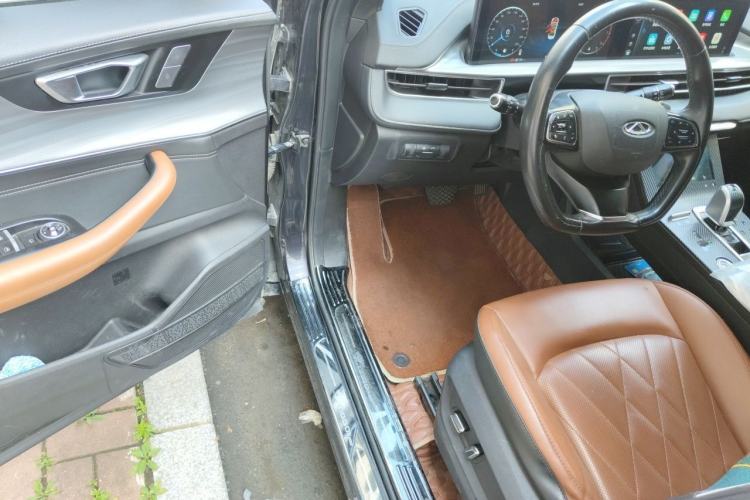 Used Chery Tiggo 8 PLUS 2021 290TGDI DCT Luxury Edition Driver Seat