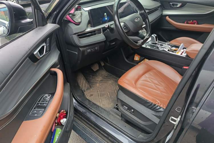 Used Chery Tiggo 8 PLUS 2021 290TGDI DCT Luxury Edition Driver Seat