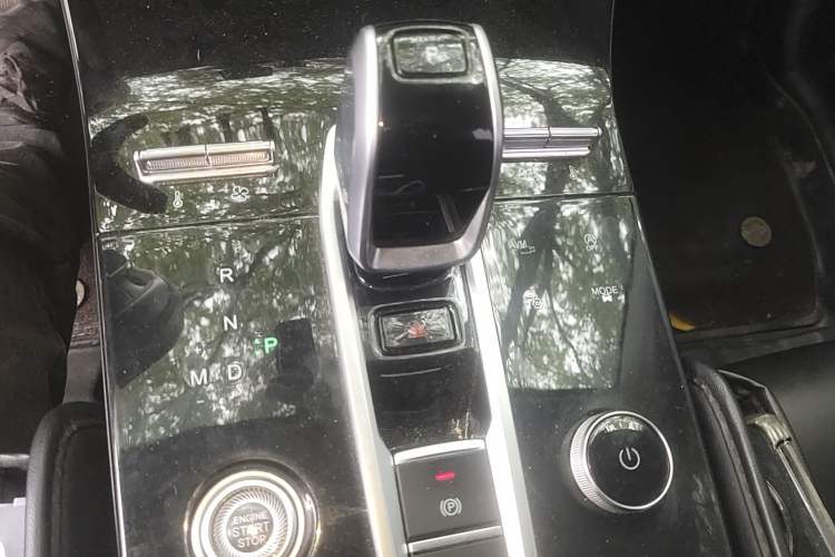 Used Chery Tiggo 8 PLUS 2021 290TGDI DCT Haoting Edition Gear Lever