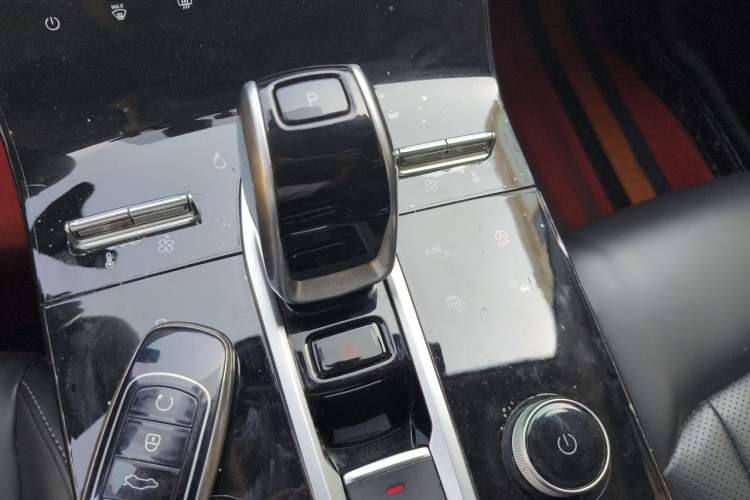 Used Chery Tiggo 8 PLUS 2021 290TGDI DCT Haoting Edition Gear Lever
