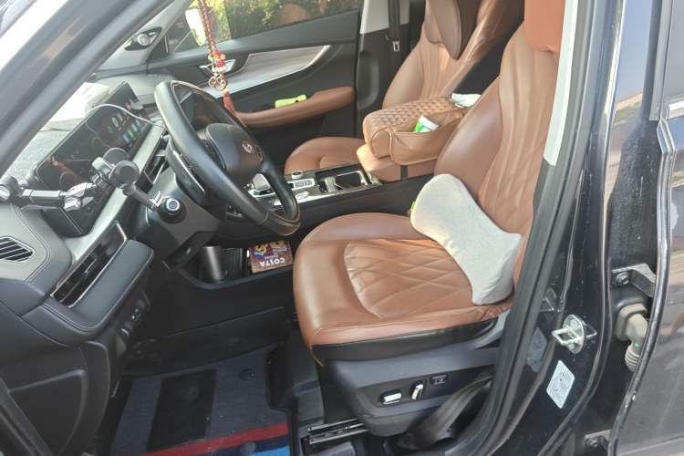 Used Chery Tiggo 8 PLUS 2021 290TGDI DCT Luxury Edition 6-Seater Left Front Seat