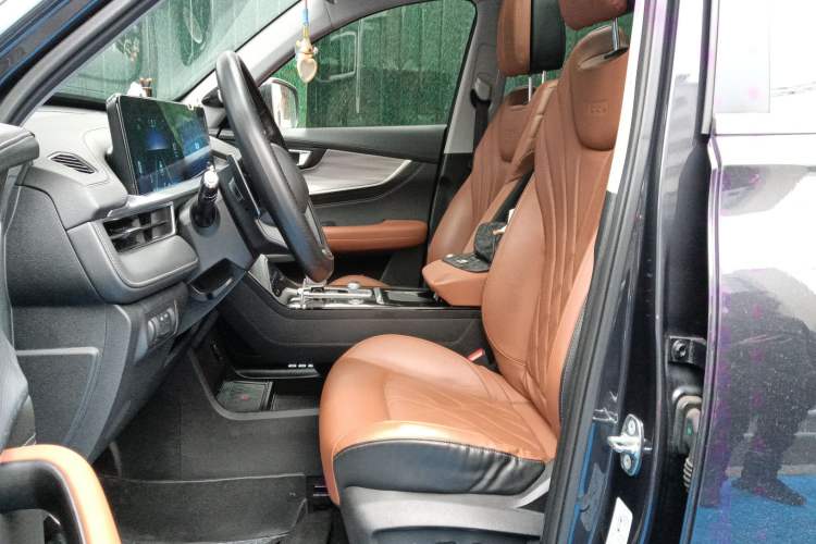 Used Chery Tiggo 8 PLUS 2021 290TGDI DCT Luxury Edition 6 Seats Left Front Seat