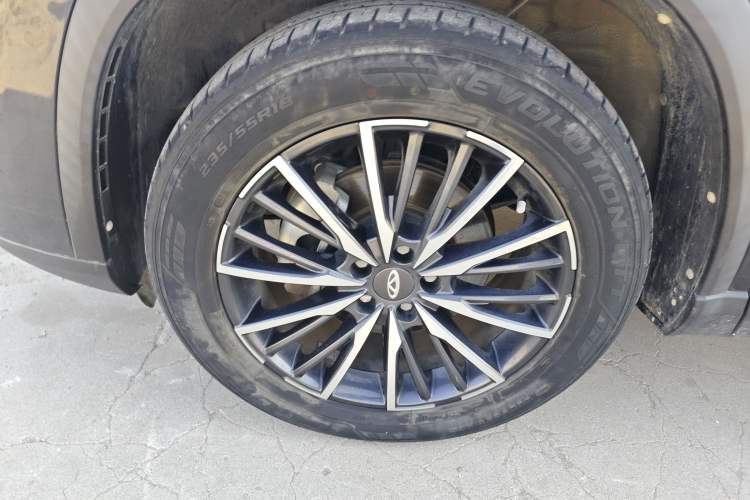 Used Chery Tiggo 8 PLUS 2021 290TGDI DCT Haoting Edition Left Front Wheel Hub