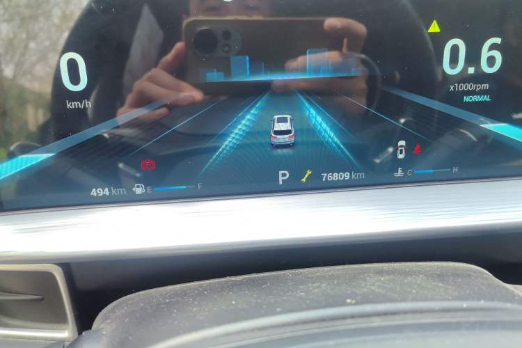 Used Chery Tiggo 8 PLUS 2021 290TGDI DCT Luxury Edition Odometer Close Up