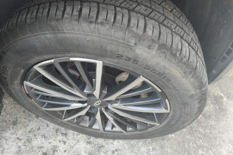 Used Chery Tiggo 8 PLUS 2021 290TGDI DCT Haoting Edition Right Front Wheel Hub