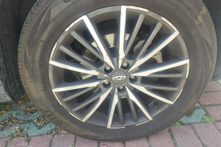 Used Chery Tiggo 8 PLUS 2021 290TGDI DCT Haoting Edition Right Front Wheel Hub