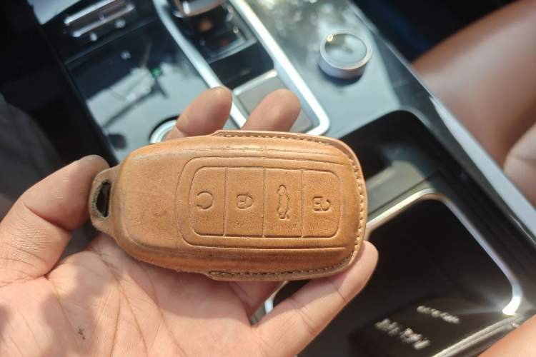 Used Chery Tiggo 8 PLUS 2021 290TGDI DCT Luxury Edition 6-Seater Vehicle Key