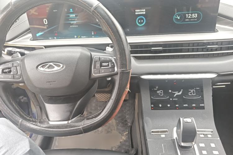Used Chery Tiggo 8 PLUS 2021 290TGDI DCT Haoting Edition Center Console
