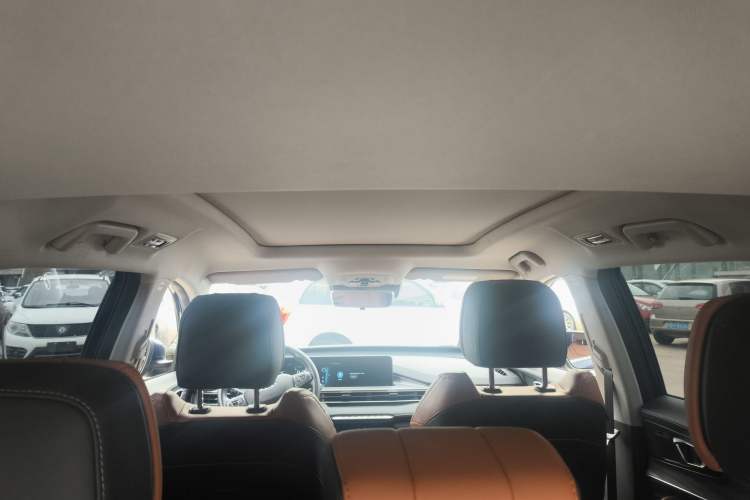 Used Chery Tiggo 8 PLUS 2021 290TGDI DCT Luxury Edition Headliner