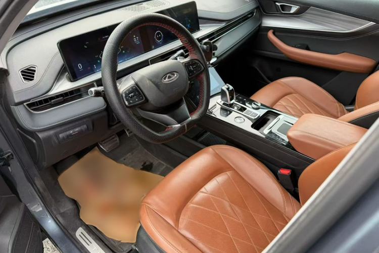 Used Chery Tiggo 8 PLUS 2021 290TGDI DCT Haoyao Edition Interior 2