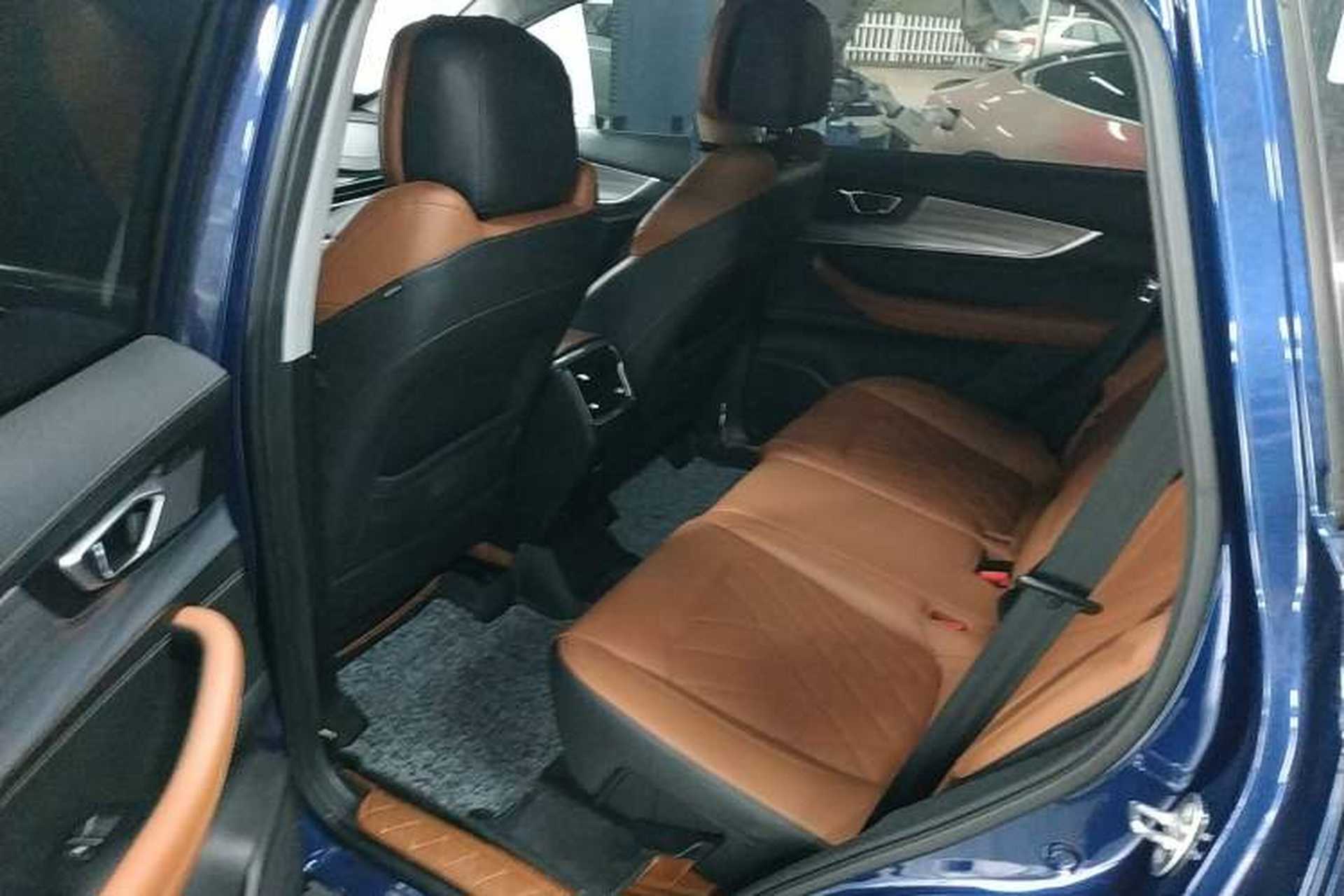 Used Chery Tiggo 8 PLUS 2021 290TGDI DCT Luxury Edition Interior 4