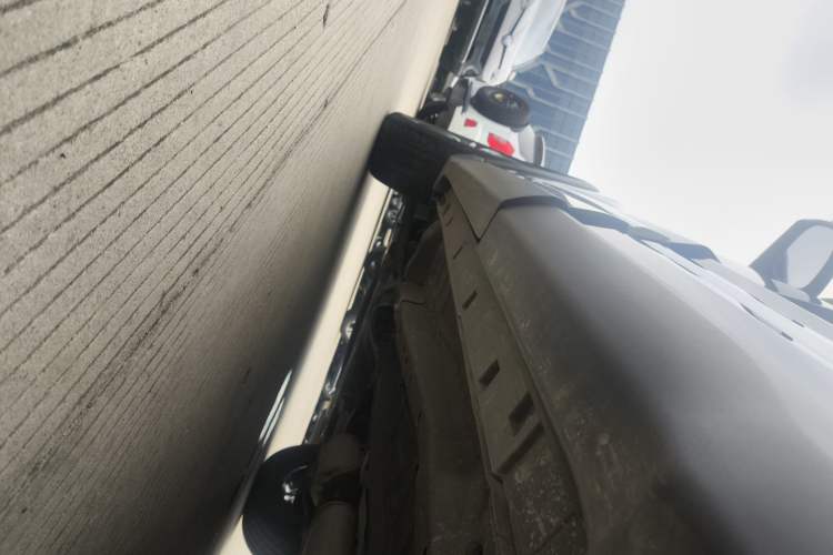 Used Chery Tiggo 8 PLUS 2021 290TGDI DCT Luxury Edition Left Side Sill