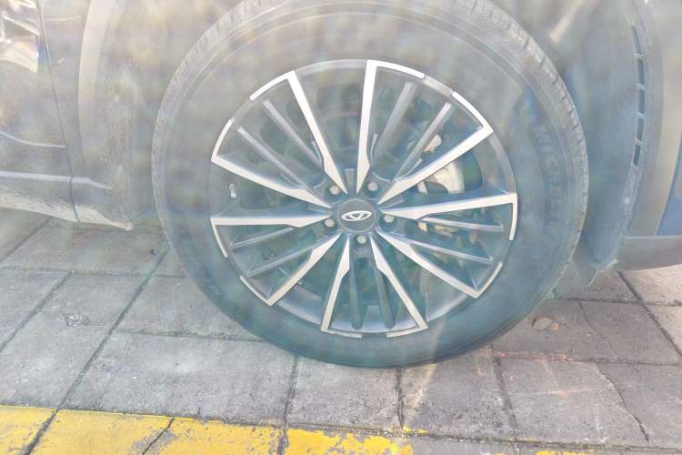 Used Chery Tiggo 8 PLUS 2021 290TGDI DCT Haoting Edition Right Front Wheel Hub