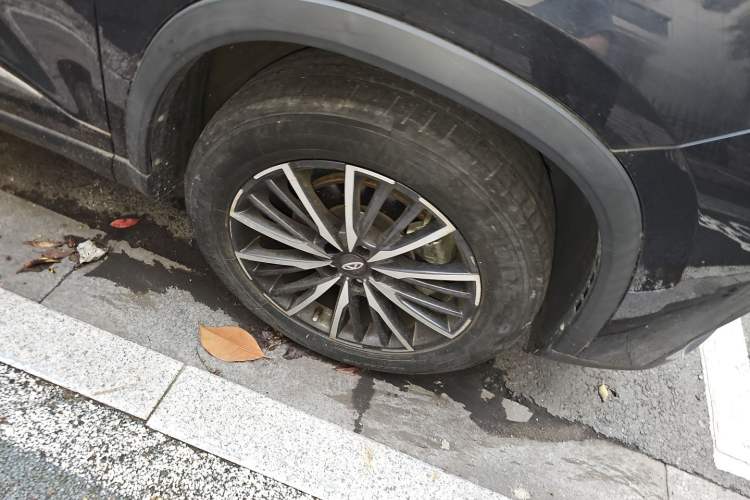 Used Chery Tiggo 8 PLUS 2021 290TGDI DCT Haoyao Edition Right Front Wheel Hub
