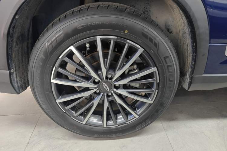 Used Chery Tiggo 8 PLUS 2021 290TGDI DCT Haoting Edition Right Rear Wheel Hub