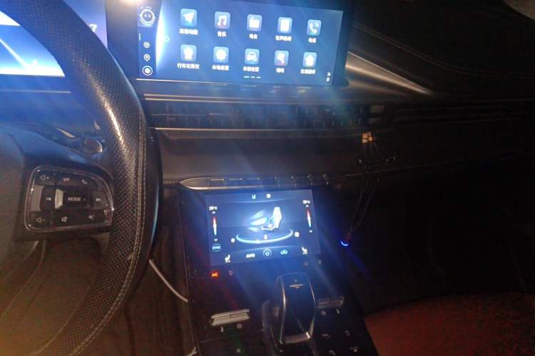 Used Chery Tiggo 8 PLUS 2021 290TGDI DCT Luxury Edition Audio And AC Panel
