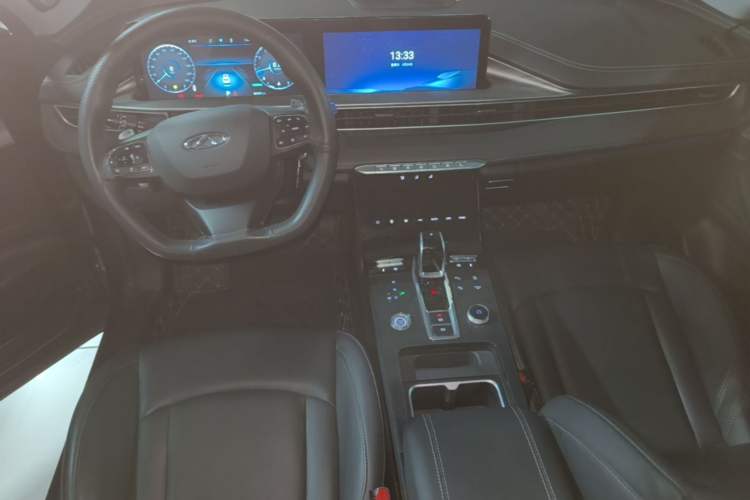 Used Chery Tiggo 8 PLUS 2021 290TGDI DCT Haoting Edition Center Console
