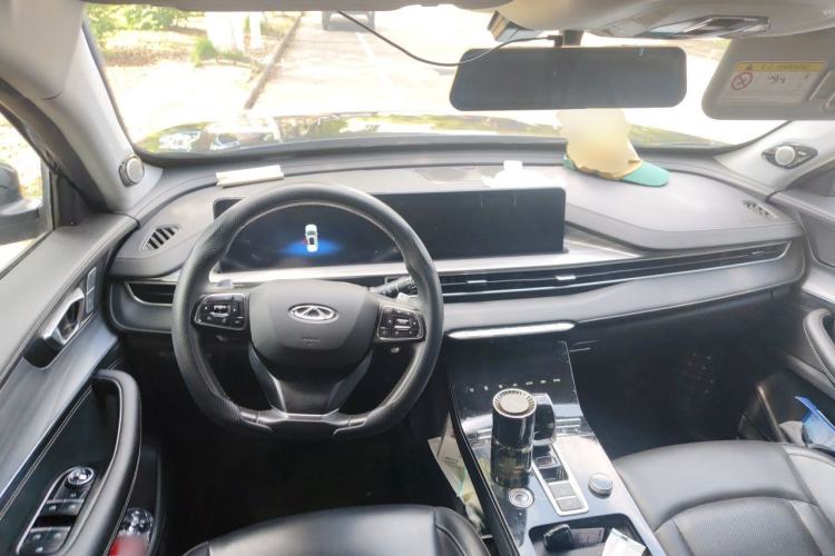 Used Chery Tiggo 8 PLUS 2021 290TGDI DCT Haoting Edition Center Console