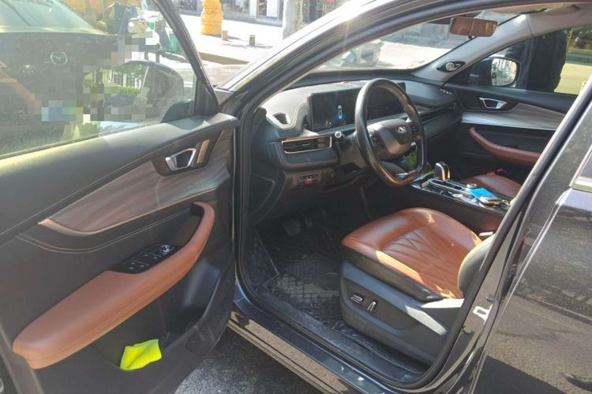 Used Chery Tiggo 8 PLUS 2021 290TGDI DCT Luxury Edition Driver Seat