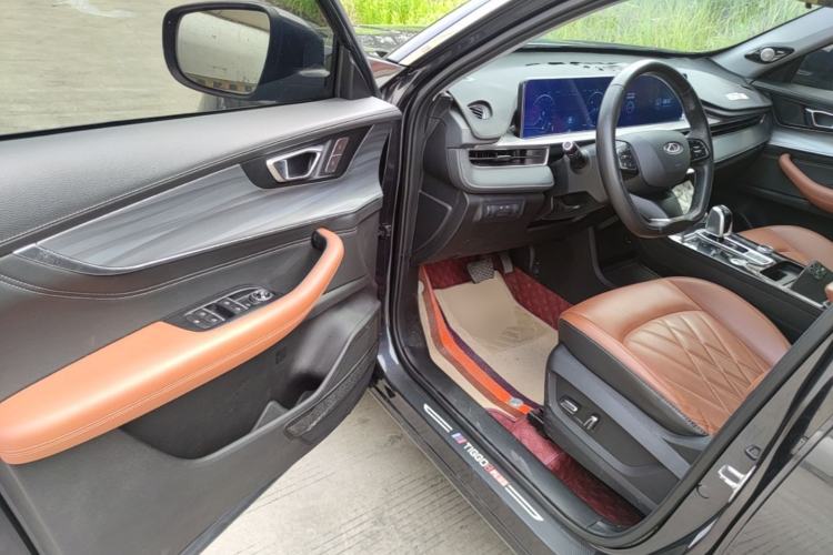 Used Chery Tiggo 8 PLUS 2021 290TGDI DCT Luxury Edition Driver Seat