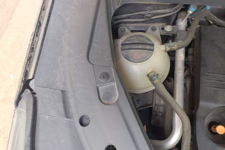 Used Chery Tiggo 8 PLUS 2021 290TGDI DCT Haoyao Edition Engine Bay Right