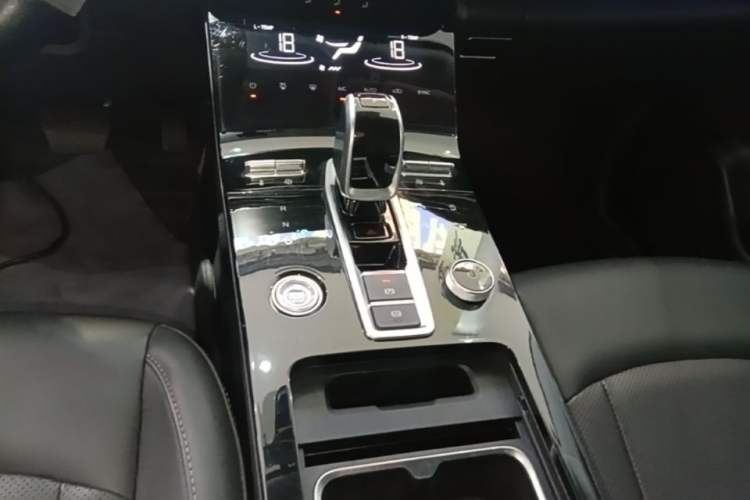 Used Chery Tiggo 8 PLUS 2021 290TGDI DCT Haoting Edition+ Gear Lever