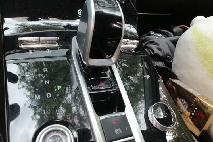 Used Chery Tiggo 8 PLUS 2021 290TGDI DCT Haoting Edition+ Gear Lever